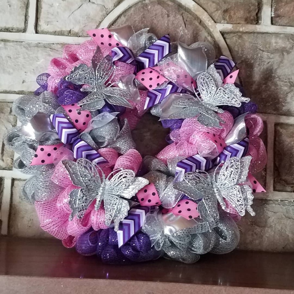๐ฆ HANDMADE BUTTERFLY SPRING SUMMER WREATH ๐ฆ - Picture 1 of 4